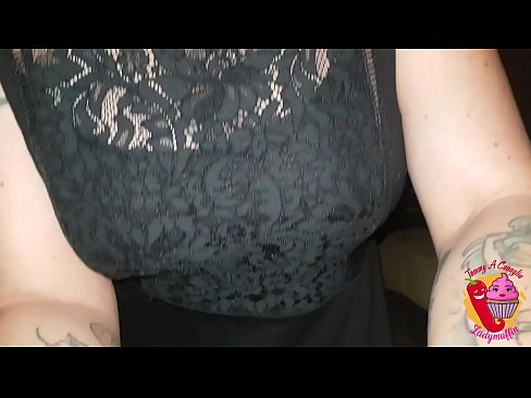 ❤️ Adik tiri slutty memberinya blowjob dan spanyol ☑ Video seks di id.verhentai.ru