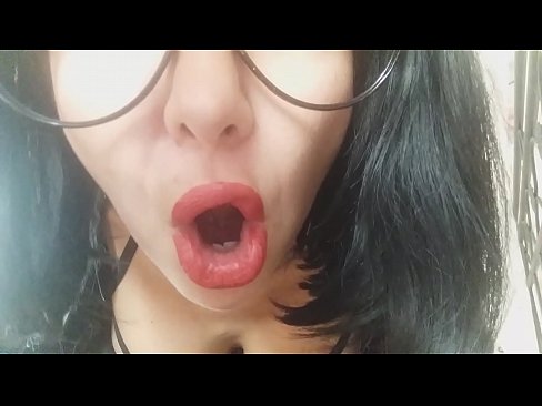 ❤️ Sayang, ibu tirimu tidak mengizinkanmu pergi ke sekolah hari ini... Aku sangat membutuhkanmu... ☑ Video seks di id.verhentai.ru