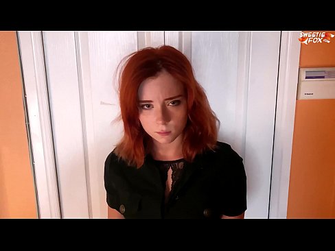 ❤️ Penjaga Keamanan Menghukum Wanita Cantik karena Mengutil - Cum Di Mulut ☑ Video seks di id.verhentai.ru