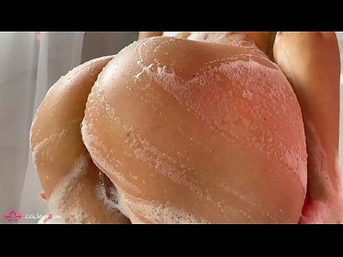 ❤️ rambut coklat masturbasi pukas dengan vibrator untuk intens orgasme di mandi ☑ Video seks di id.verhentai.ru